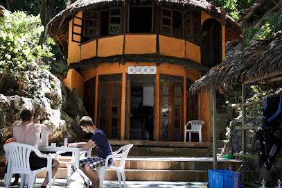 Apo Island Beach Resort Dive Center