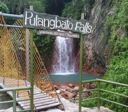 Pulangbato Falls