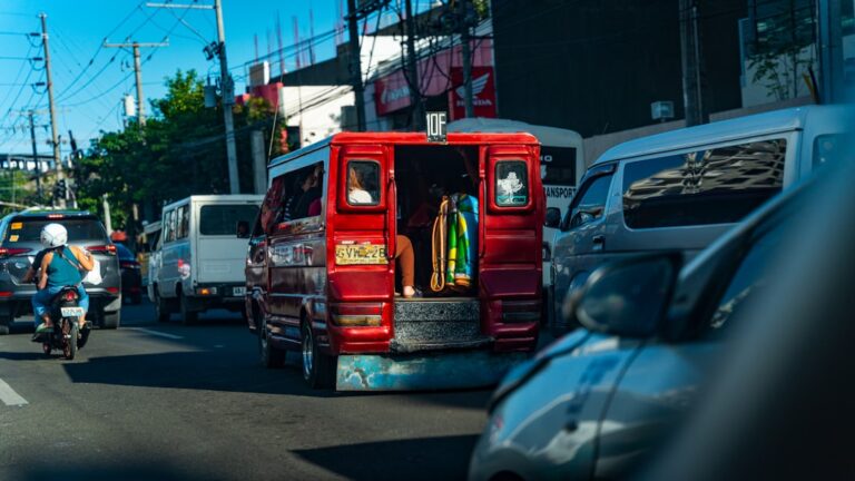 Driving and Transport in Negros for Foreigners: What’s Easy